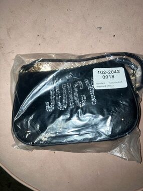 NWT Juicy couture shine bright convertible wristlet in black